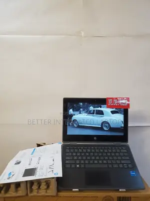 New Laptop HP Pro X2 612 8GB Intel Core i5 SSD 256GB