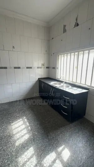 6bdrm Mansion in Maitama for rent