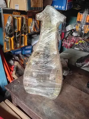 16" 3 Legged Gear Puller