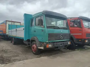 Mercedes Benz 1117 Double Cabin Truck Direct German Wooden Floor