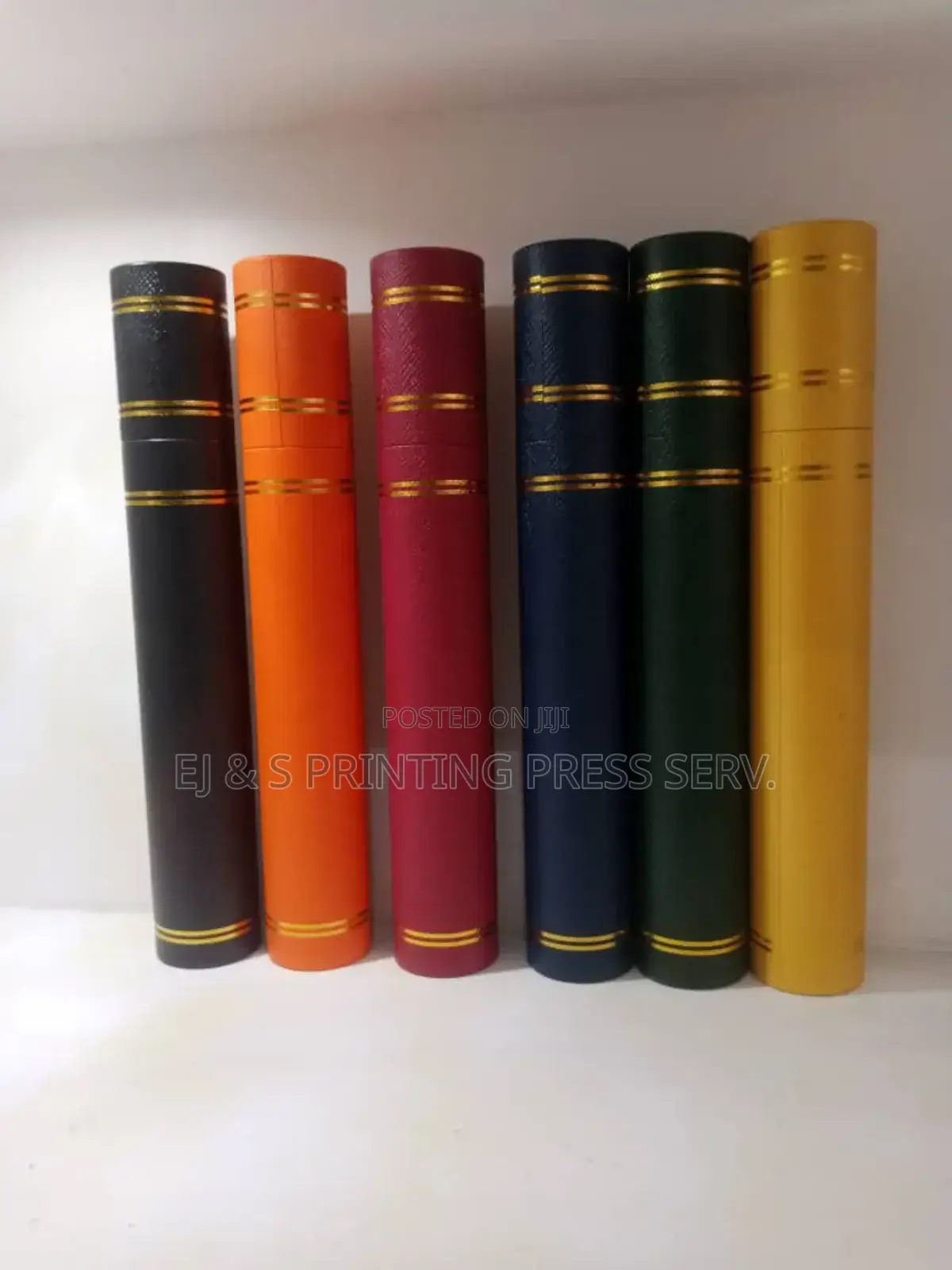 Foreign Graduation Scroll for Certificates