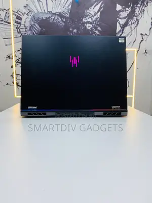 Laptop Acer Predator Helios 18 PH18-71 32GB Intel Core I9 SSD 1.5T