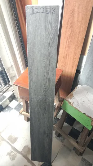 Vinyl SPC Floor Tiles
