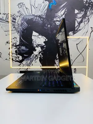 Laptop Acer Predator Helios 18 PH18-71 16GB Intel Core I7 SSD 1T