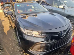 Toyota Camry 2018 Black