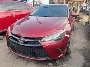 Toyota Camry XSE 4dr Sedan (2.5L 4cyl 6A) 2015 Red