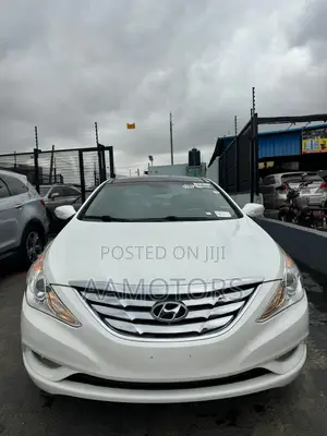 Hyundai Sonata Limited 2.0T Sedan (2.0L 4cyl 6A) 2013 Silver