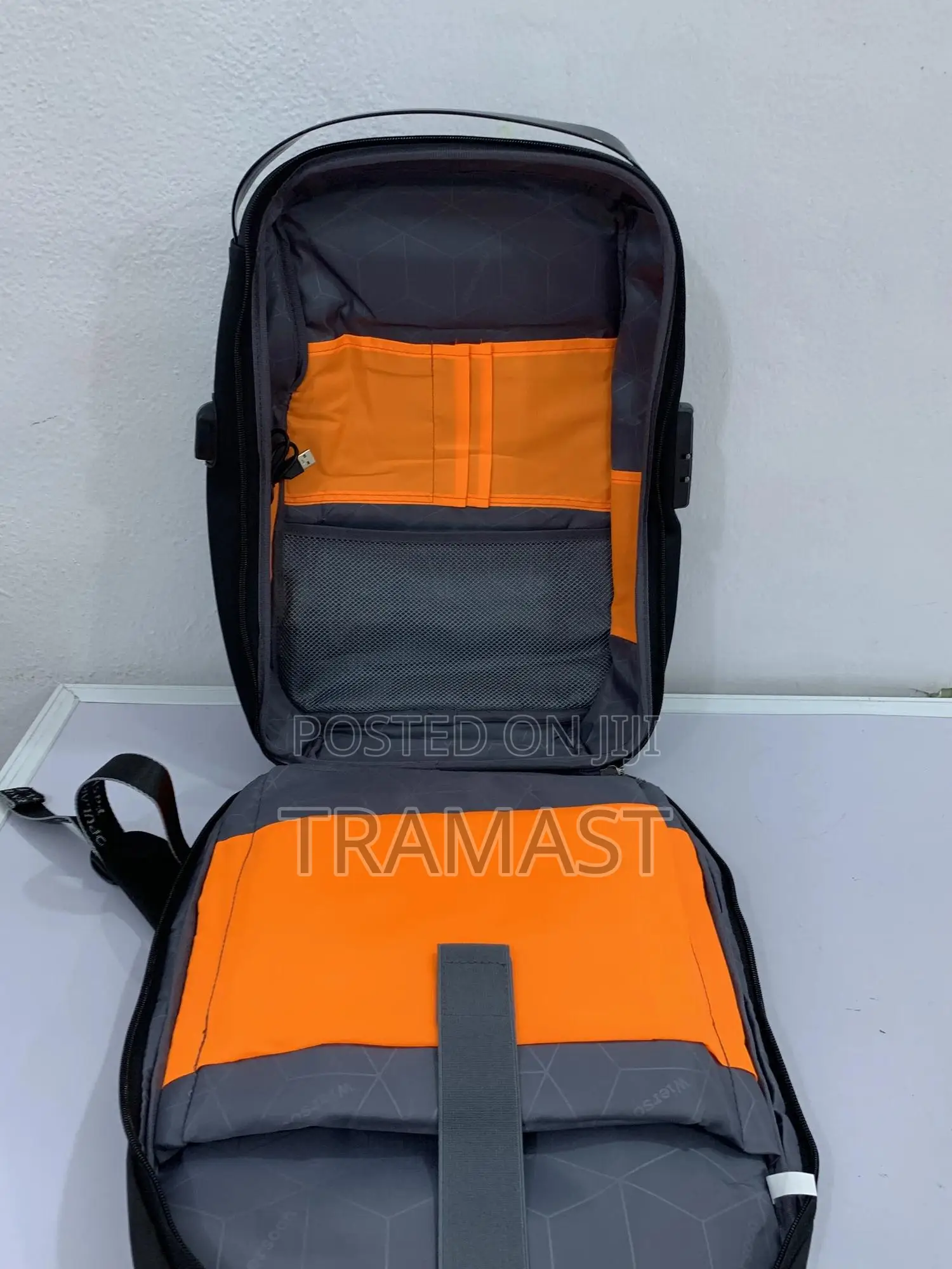 Quality Wiersoon Backpack (Black)