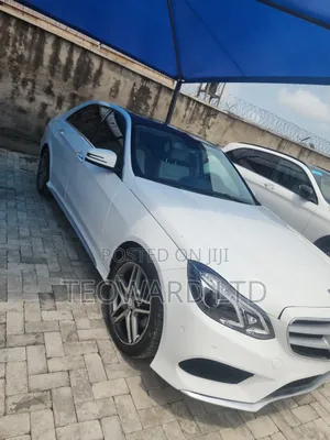 Mercedes-Benz E350 Base 4Matic Sedan AWD (3.5L 6cyl 7A) 2015 White