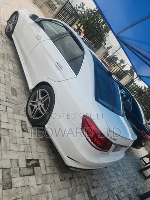 Mercedes-Benz E350 Base 4Matic Sedan AWD (3.5L 6cyl 7A) 2015 White