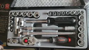 1/4" Drive Socket Set (Inches and Metric) 12pts