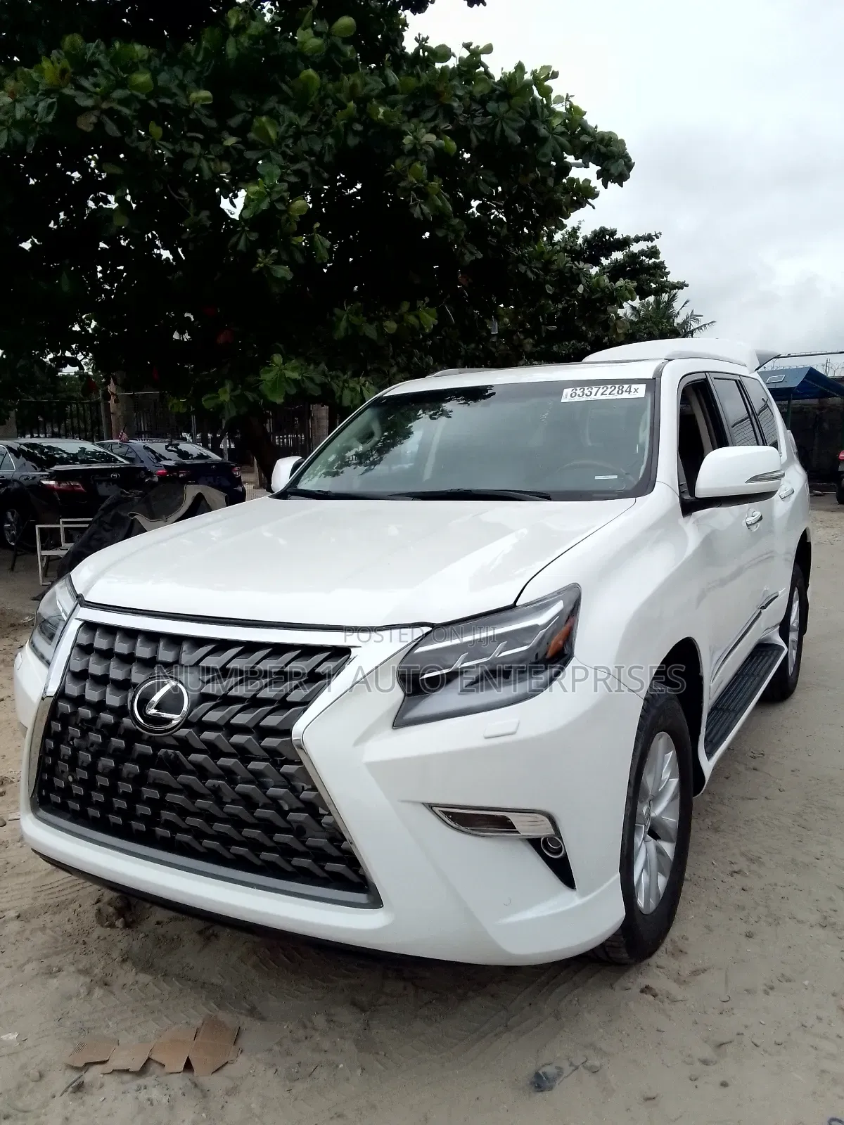 Lexus GX 460 Luxury 2016 White