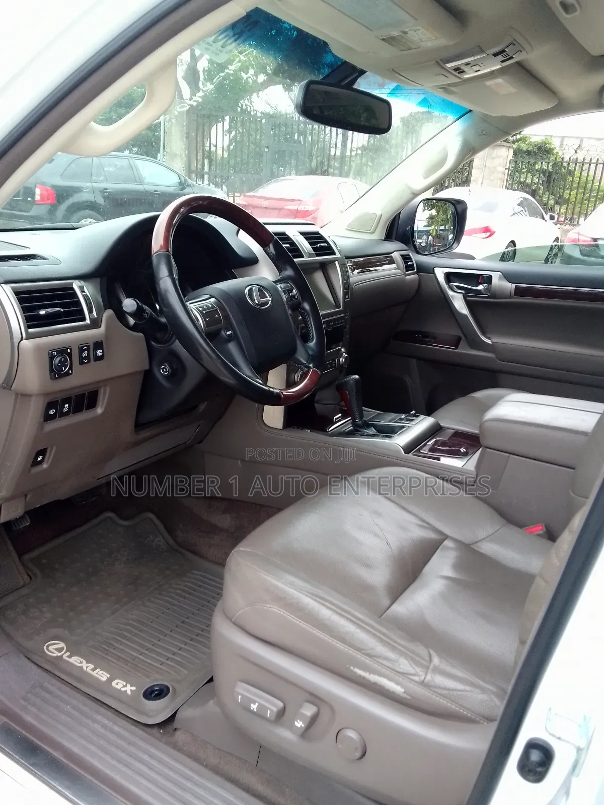 Lexus GX 460 Luxury 2016 White