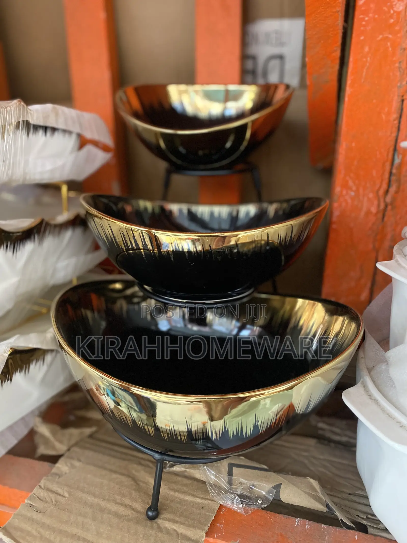 3pcs Black Soup Bowl With Stand