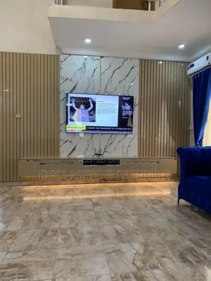 Tv Console With High Glossy Board