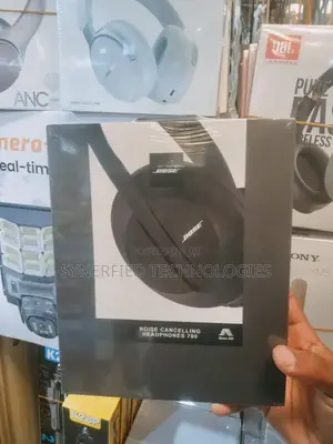 Bose Noise Cancelling Headphones 700