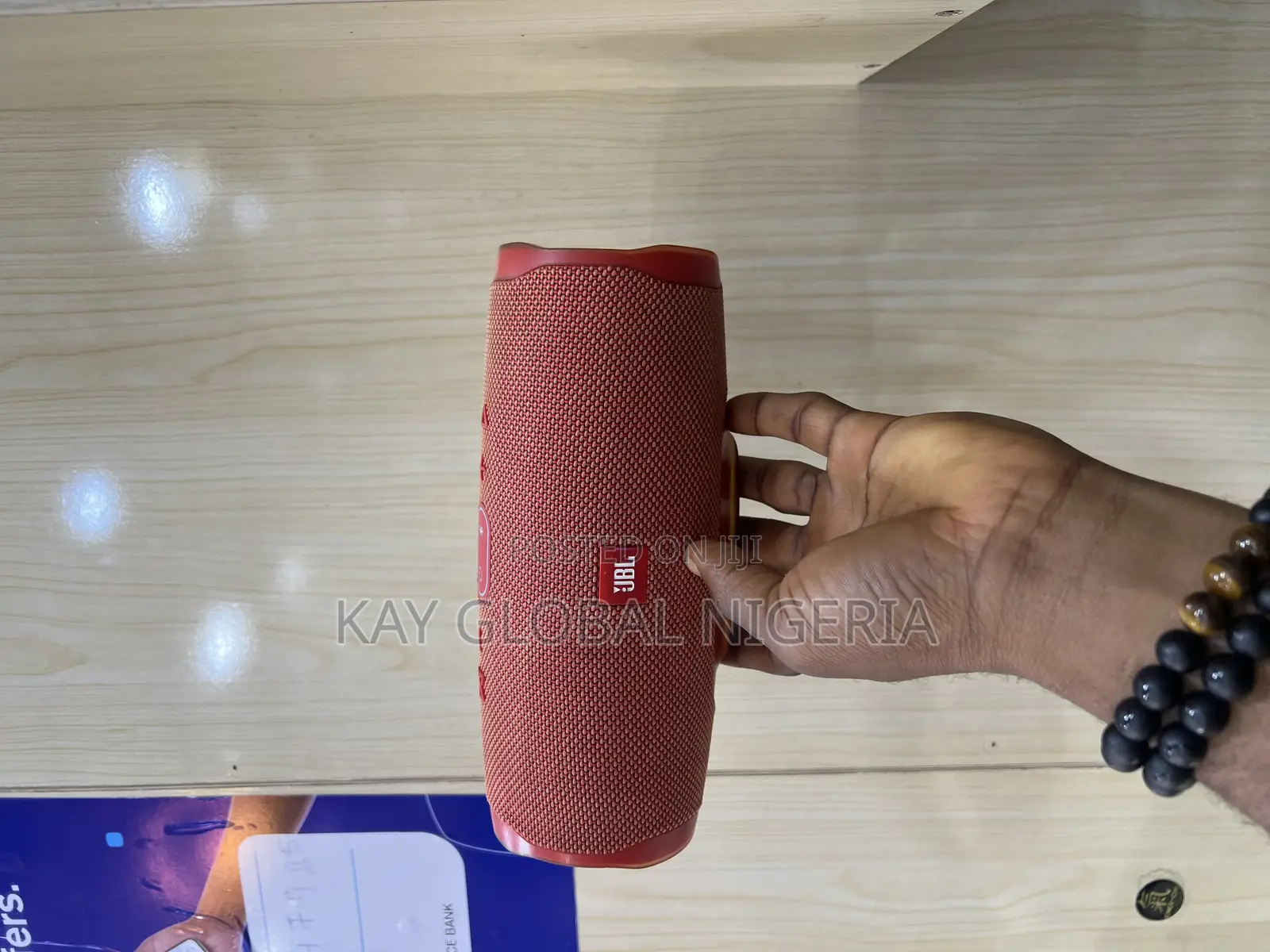 JBL Charge 4