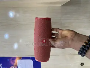 JBL Charge 4