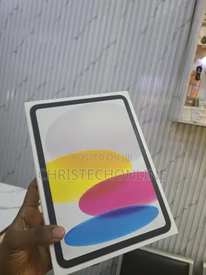 New Apple iPad (2025) 128 GB Silver
