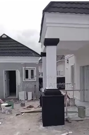 Furnished 5bdrm Penthouse in Elizabeth Royal, Osogbo for sale