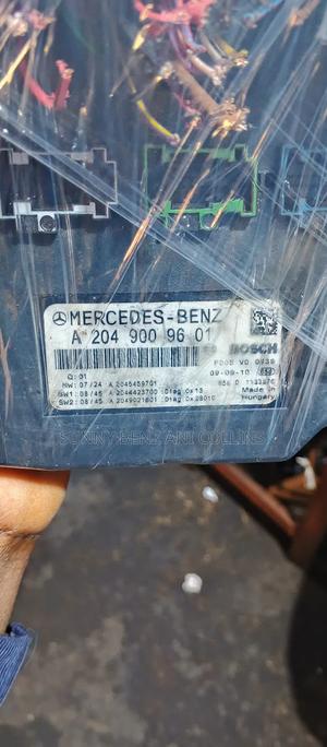 Front Fuse Box C300 W204 ,Glk