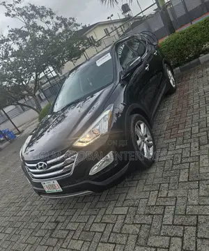 Hyundai Santa Fe 2014 Black