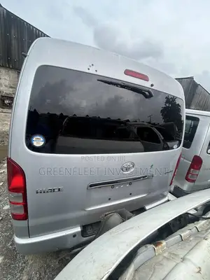 Toyota HiAce 2010 Grey