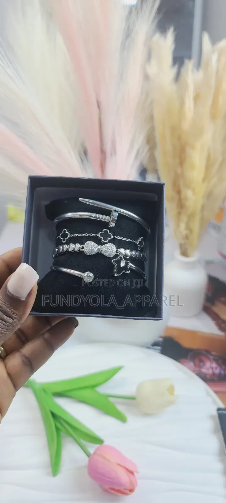Bracelet, Bangles, Handchain Wrist Stack