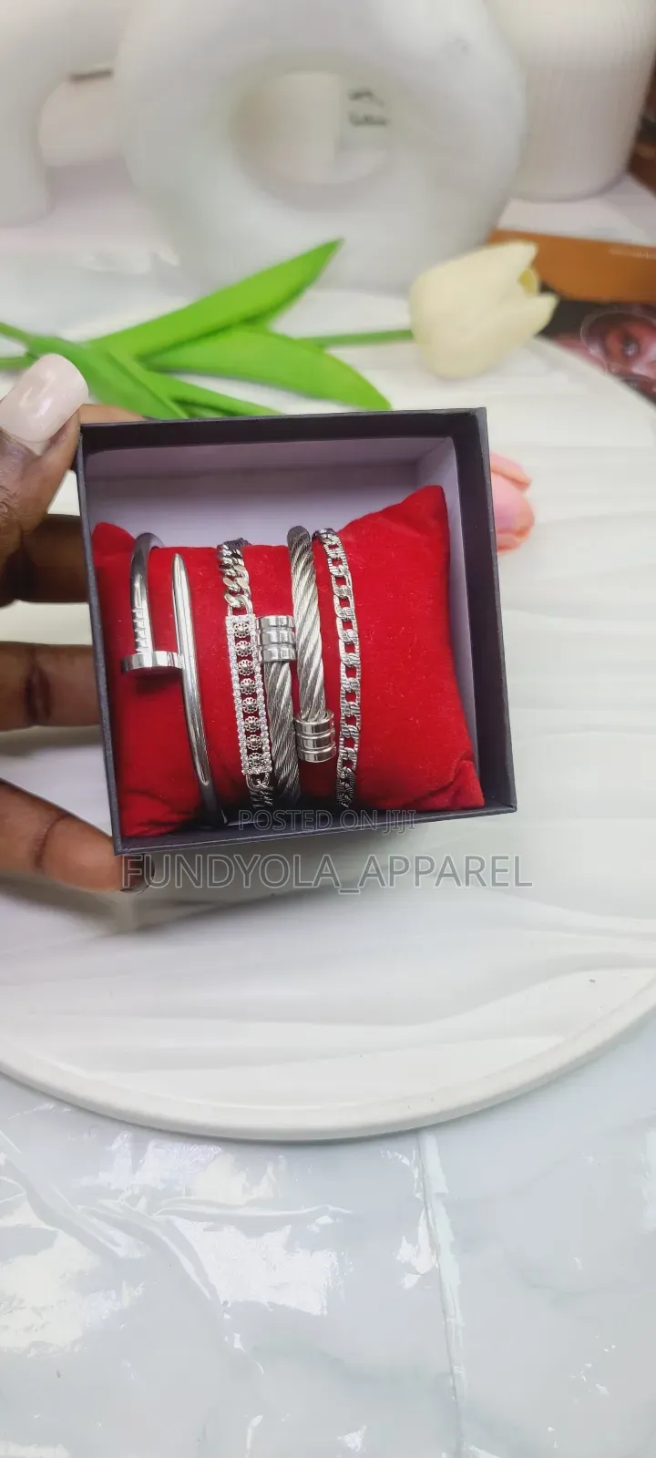 Bracelet, Bangles, Handchain Wrist Stack