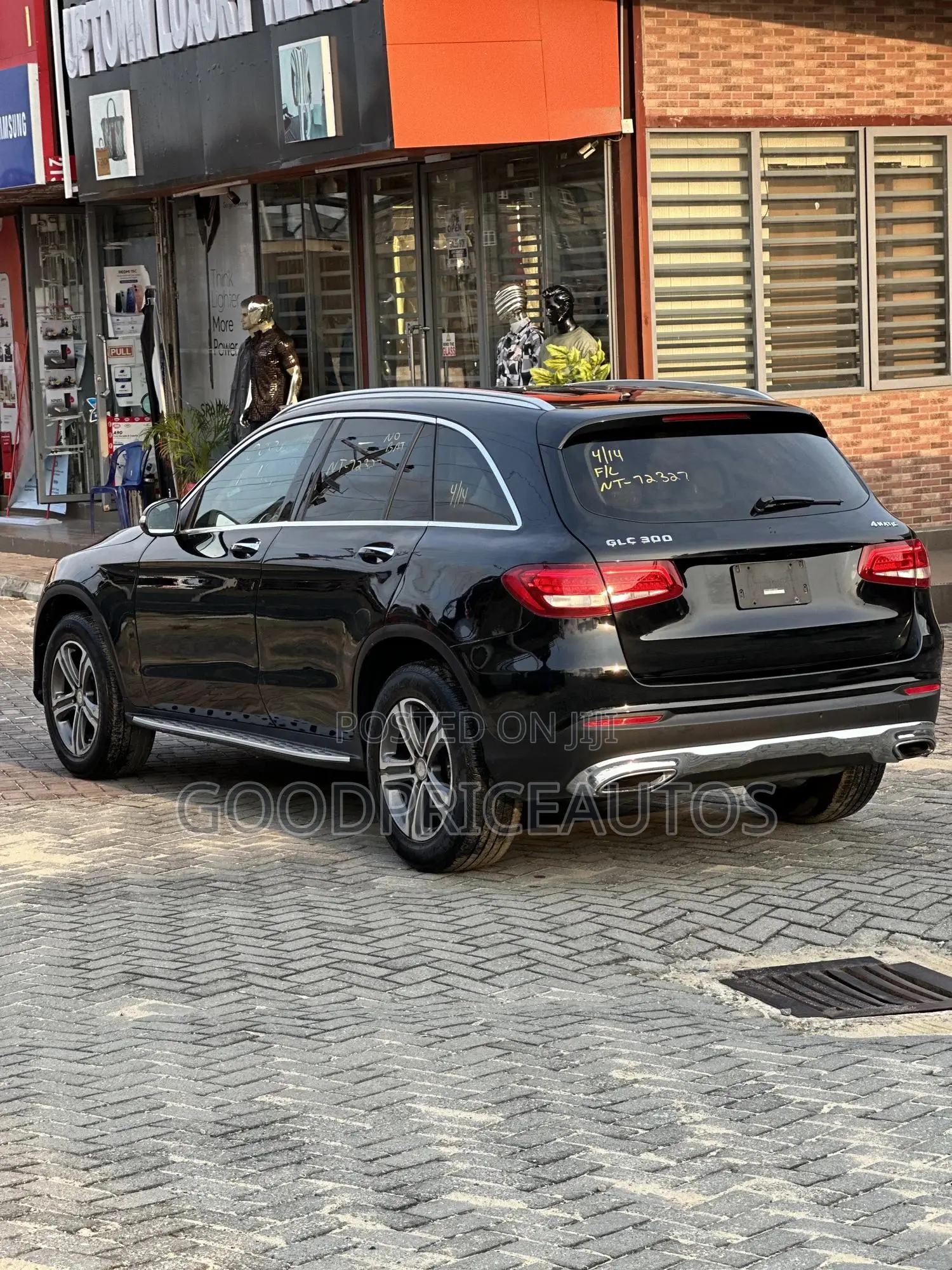 Mercedes-Benz GLC-Class 2016 Black