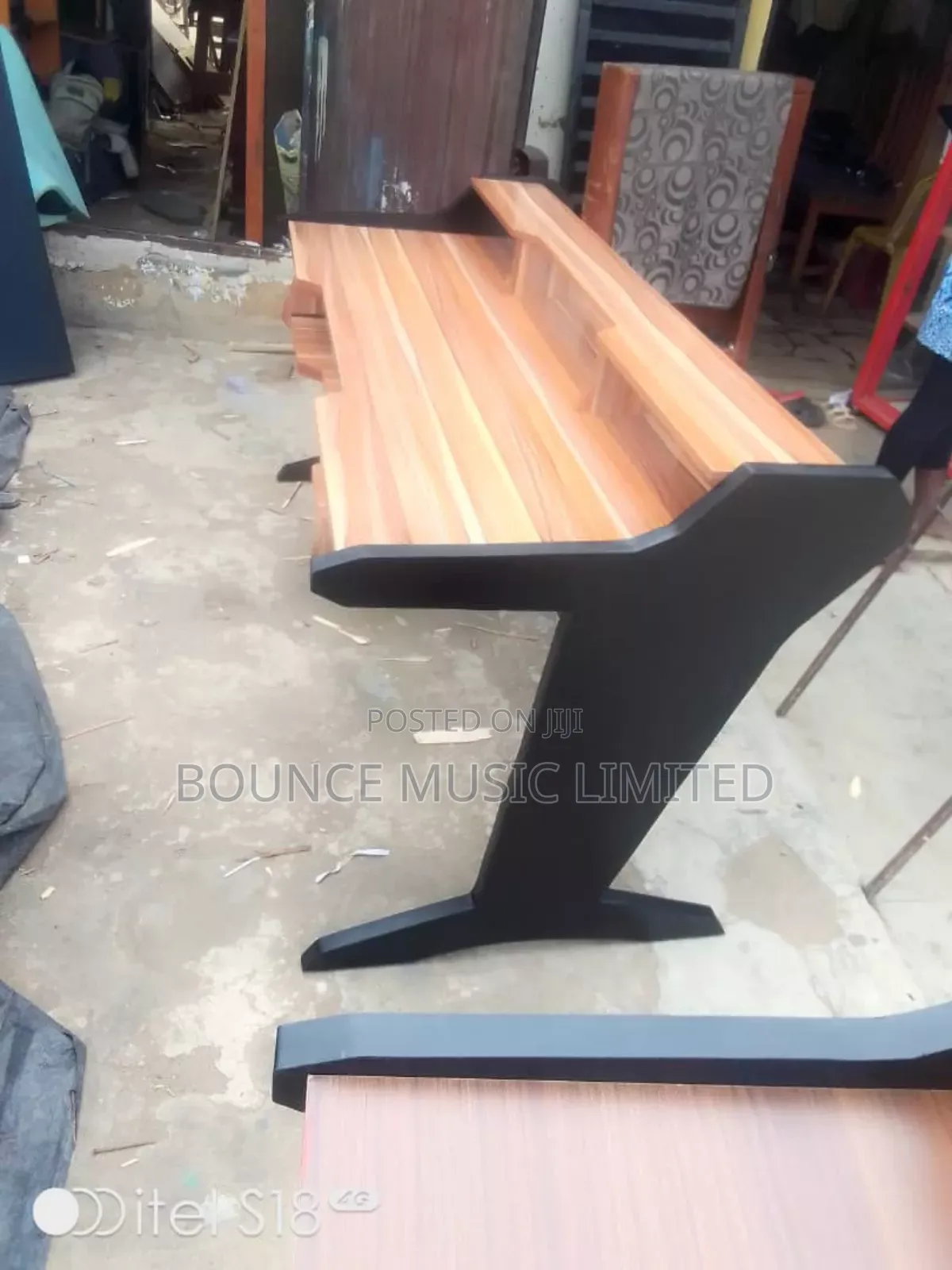 Latest New Studio Desk
