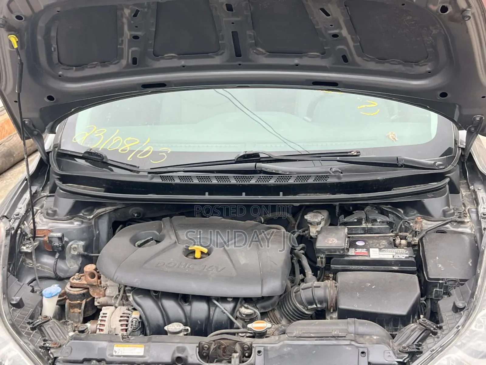 Hyundai Elantra GLS 2011 Silver