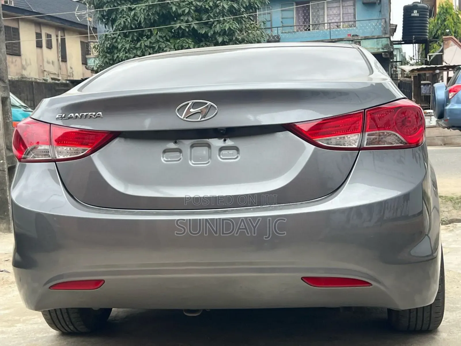 Hyundai Elantra GLS 2011 Silver