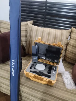 V300 GNSS RTK Rover Hi-Target With Hard Box