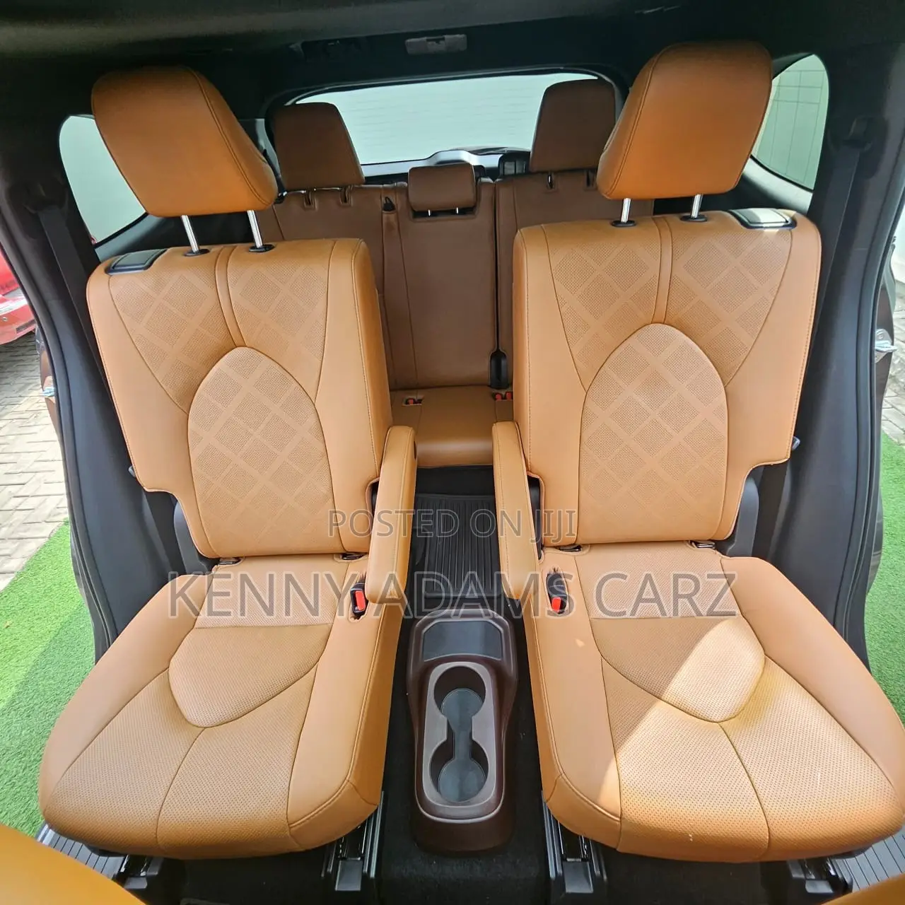 Toyota Highlander Platinum AWD 2020 Gray