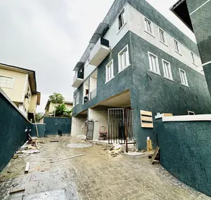 4bdrm Duplex in Magodo Isheri Lagos for sale