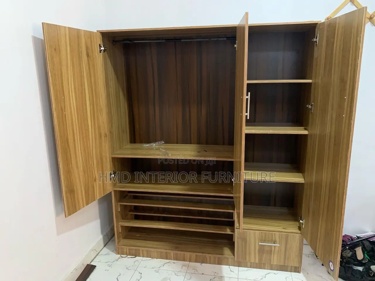 Master Wardrobe 5by6