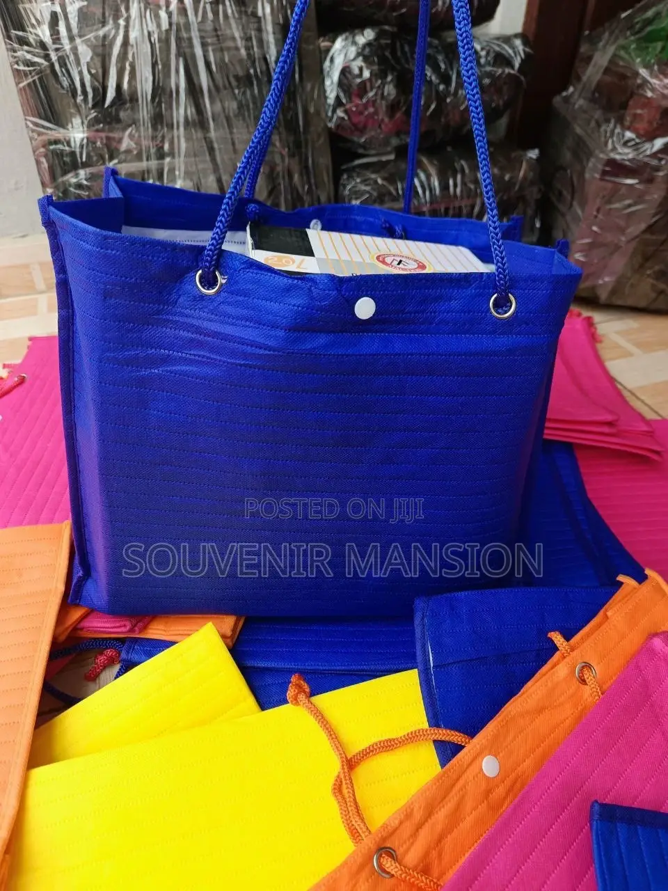 Souvenir Bag (12pcs)