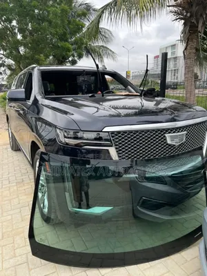 2024 Cadillac Escalade Windscreen Glass Available