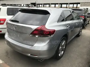 Toyota Venza 2016 Silver