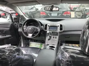 Toyota Venza 2016 Silver