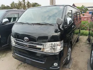 Toyota HiAce 2010 Black