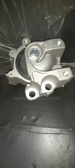Engine Mount / Seat Honda CRV