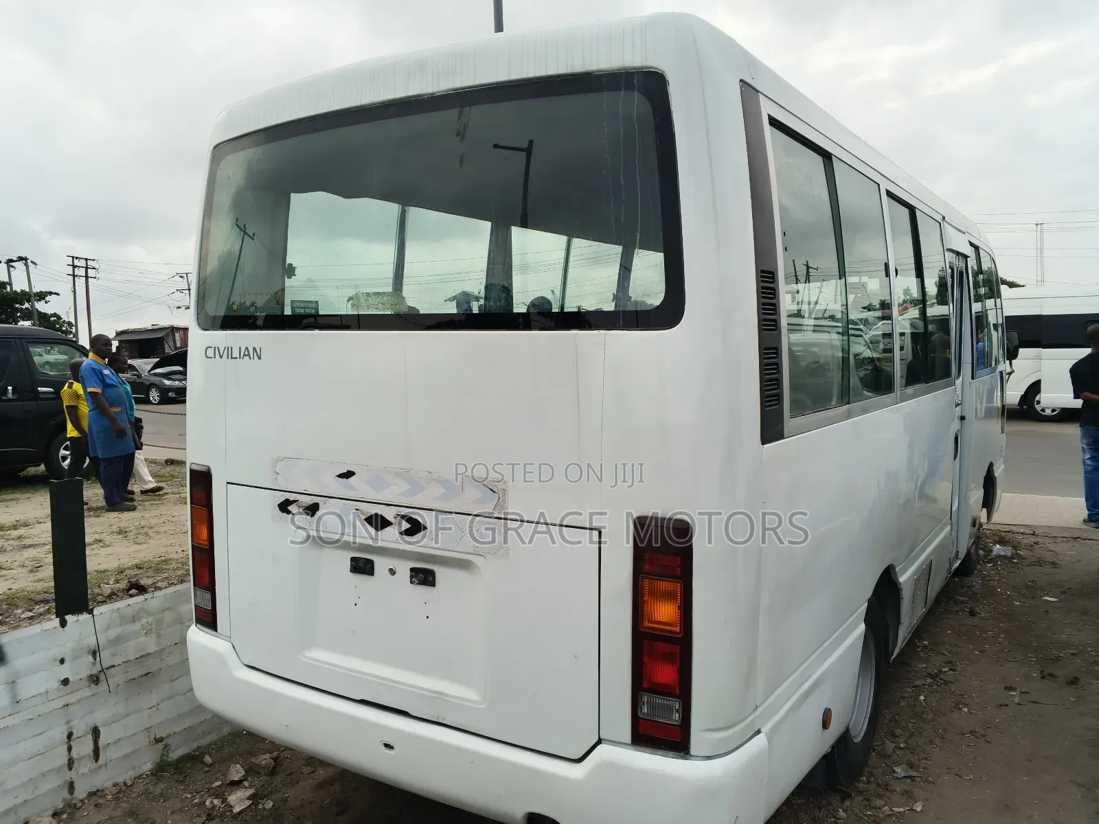 Nissan Civilian 2010 White