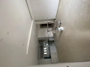 3bdrm Block of Flats in Fo1, Kubwa for rent