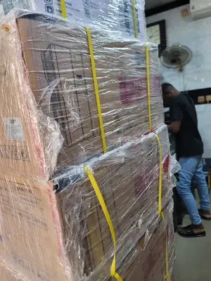7.5kva Blue Power Hybrid Inverter