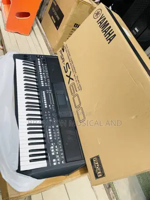 Yamaha PSR-Sx600 Keyboard
