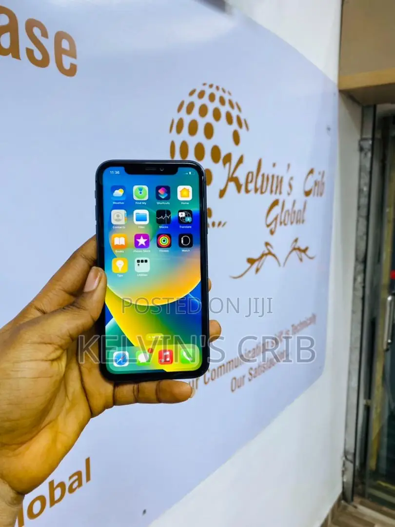 Apple iPhone 11 64 GB Black