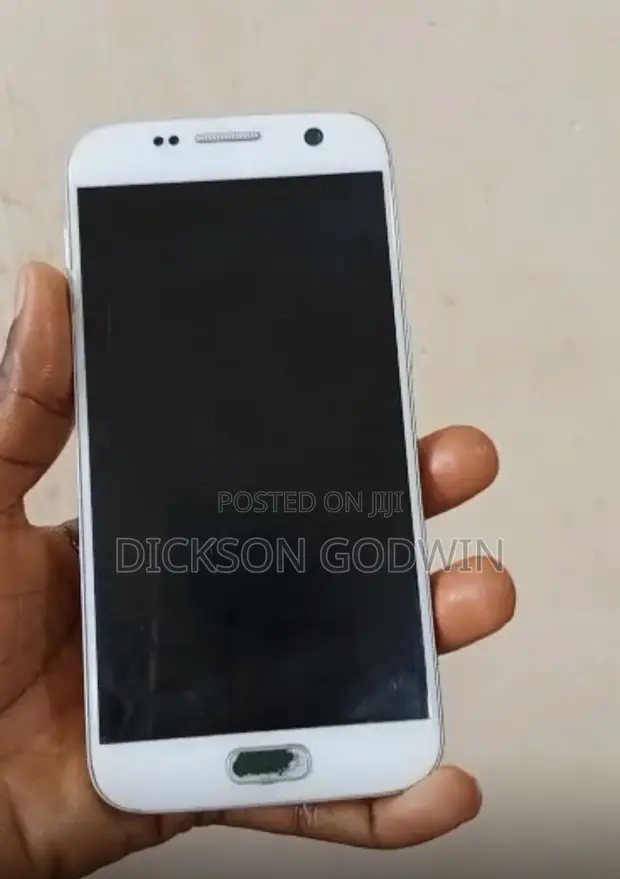 スマートフォン本体 Galaxy S7 edge White 32 GB docomo Galaxy S7 edge｜価格比較・最新情報 - 価格.com