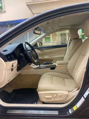 Lexus ES 350 FWD 2013 Brown